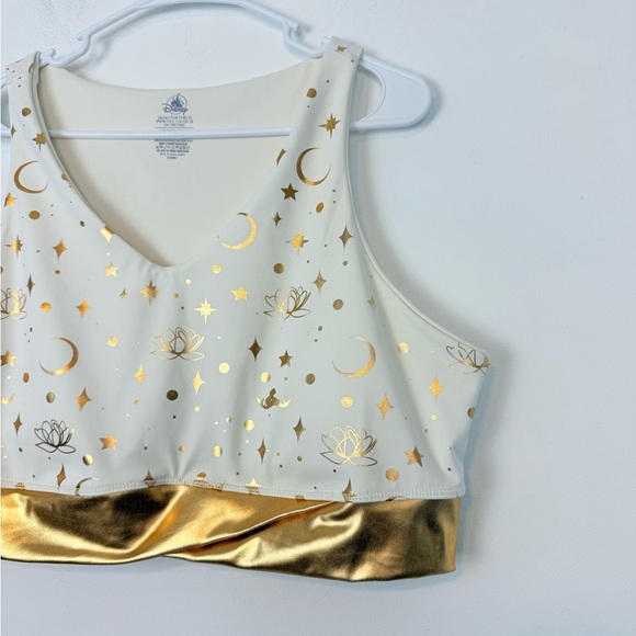 Jasmine Disney Aladdin Metallic Gold Sports
Bra Active Wear Top. Plus Size 1X. - Picture 3 of 14